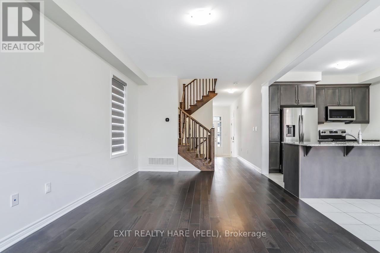 40 SPECKLED ALDER STREET Image 13