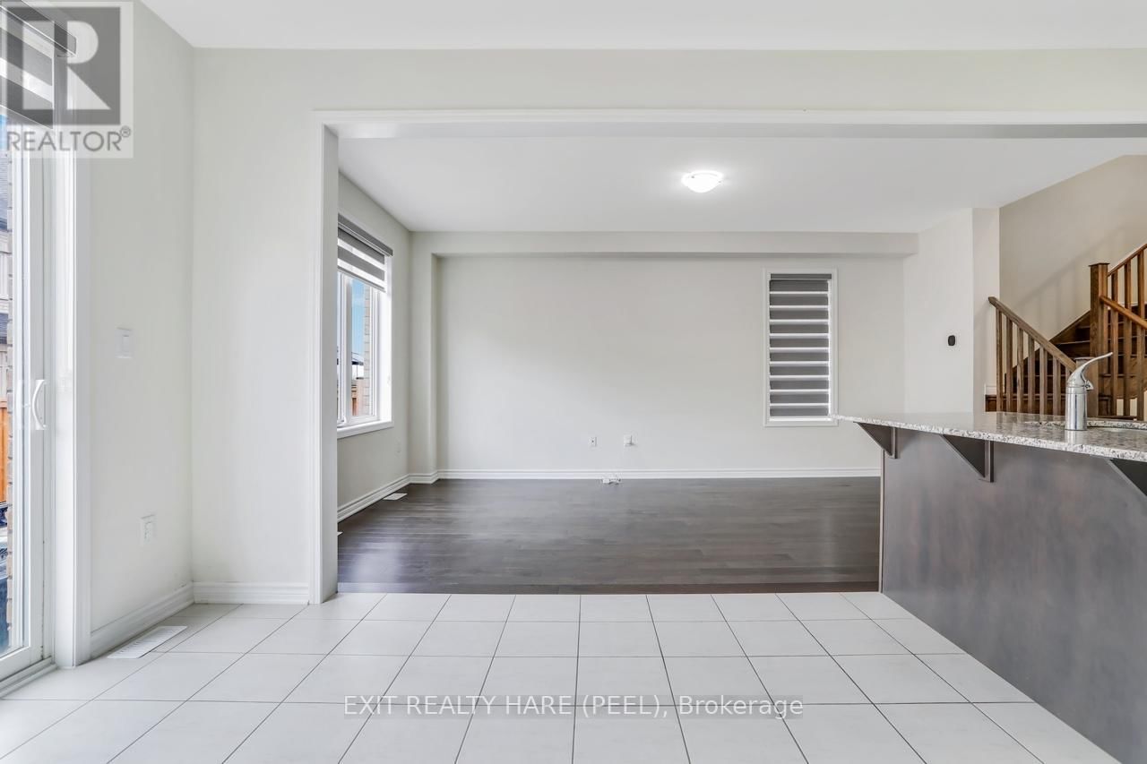 40 SPECKLED ALDER STREET Image 16