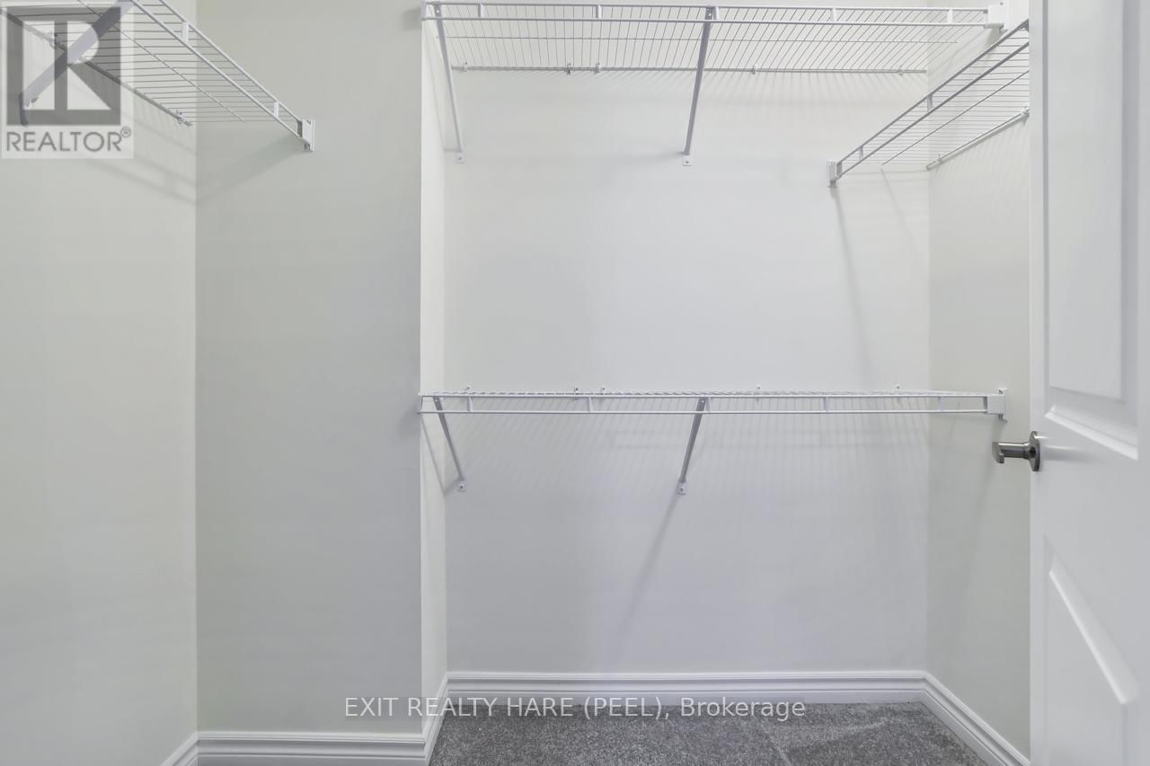 40 SPECKLED ALDER STREET Image 33