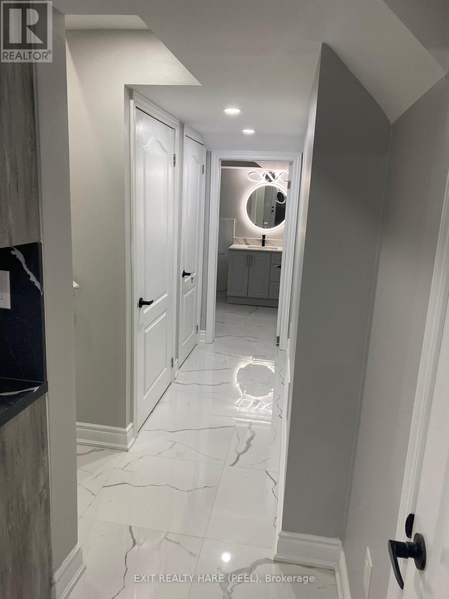 40 SPECKLED ALDER STREET Image 38