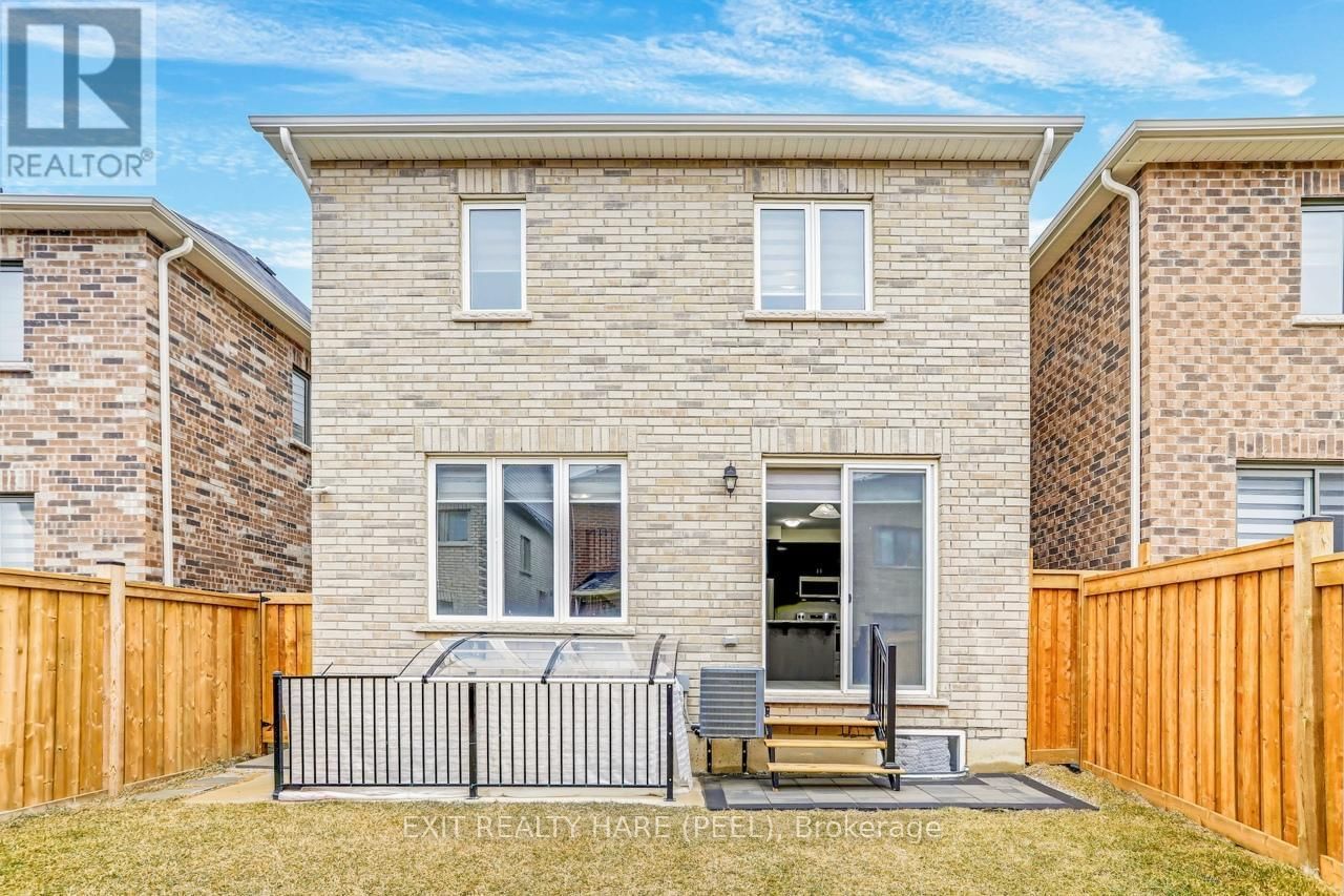 40 SPECKLED ALDER STREET Image 45