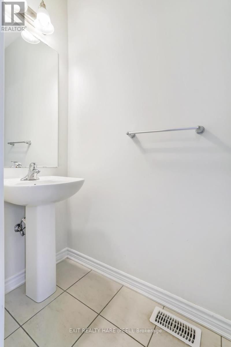 40 SPECKLED ALDER STREET Image 6