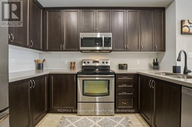 4128 PALERMO COMMON Image 9