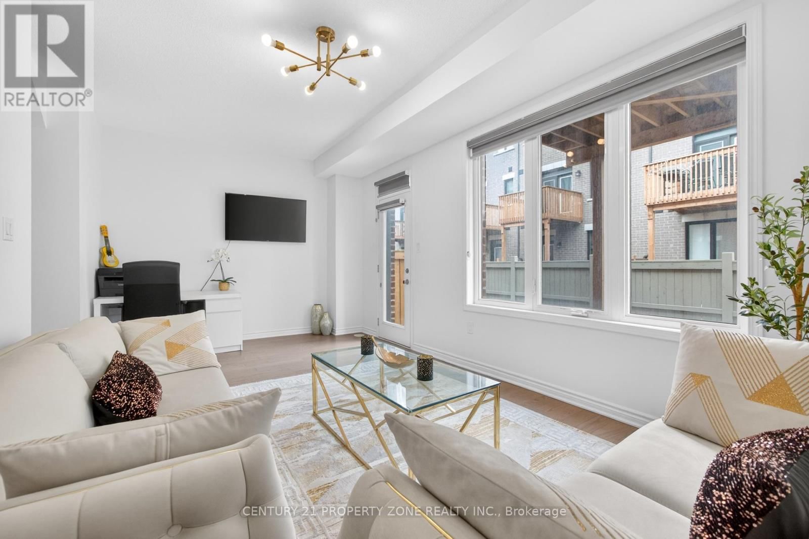 5186 VIOLA DESMOND DRIVE Image 12