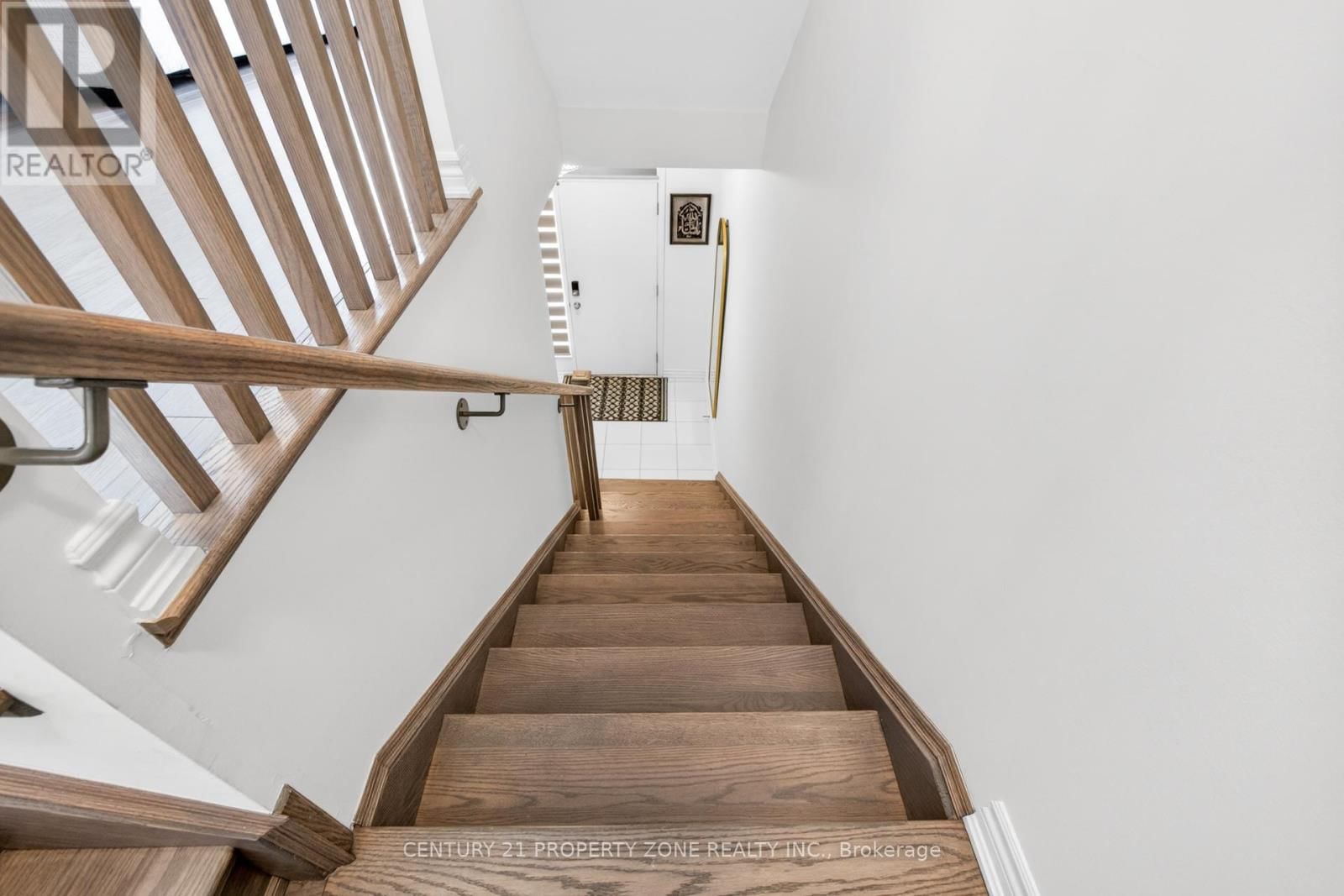 5186 VIOLA DESMOND DRIVE Image 13