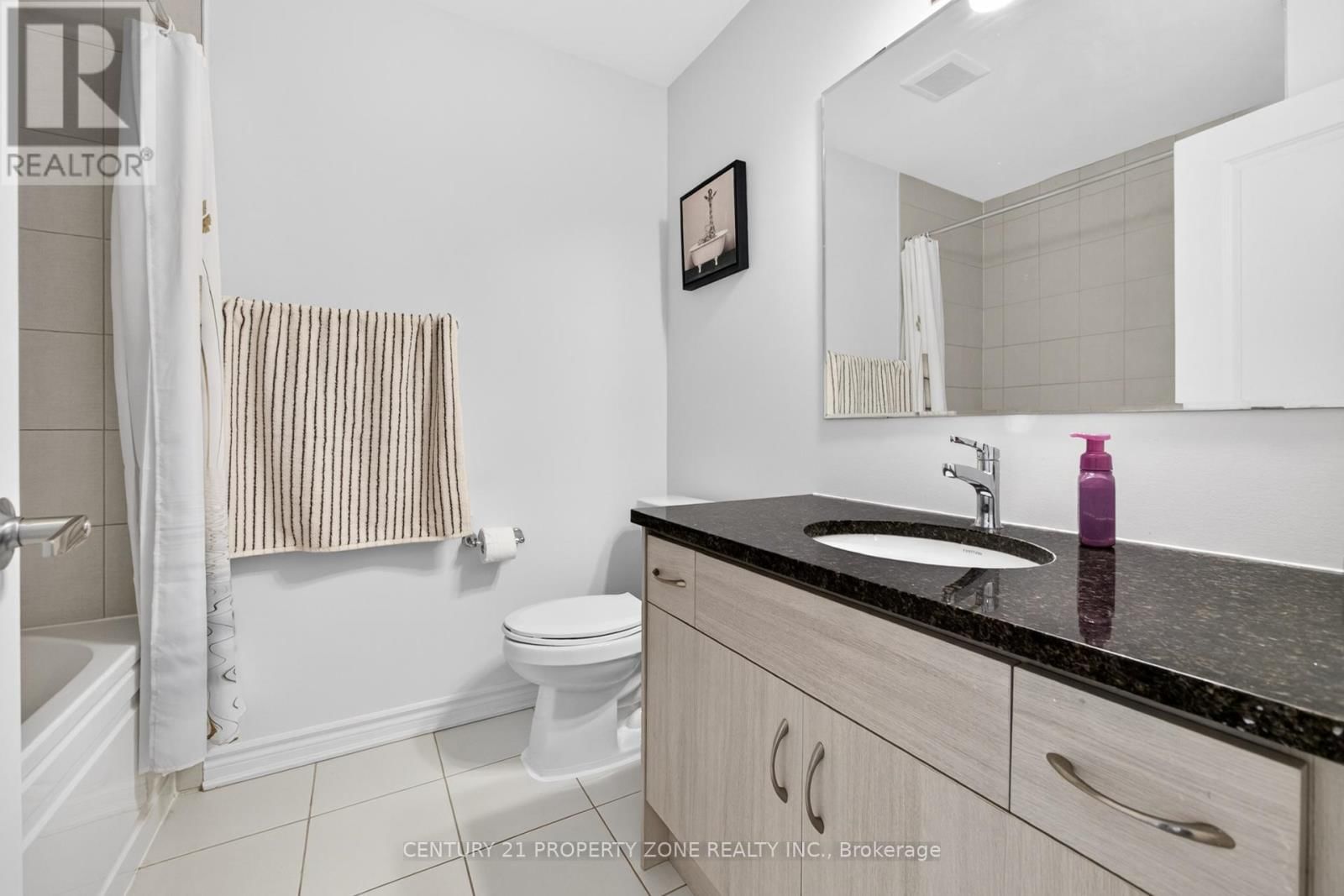5186 VIOLA DESMOND DRIVE Image 33