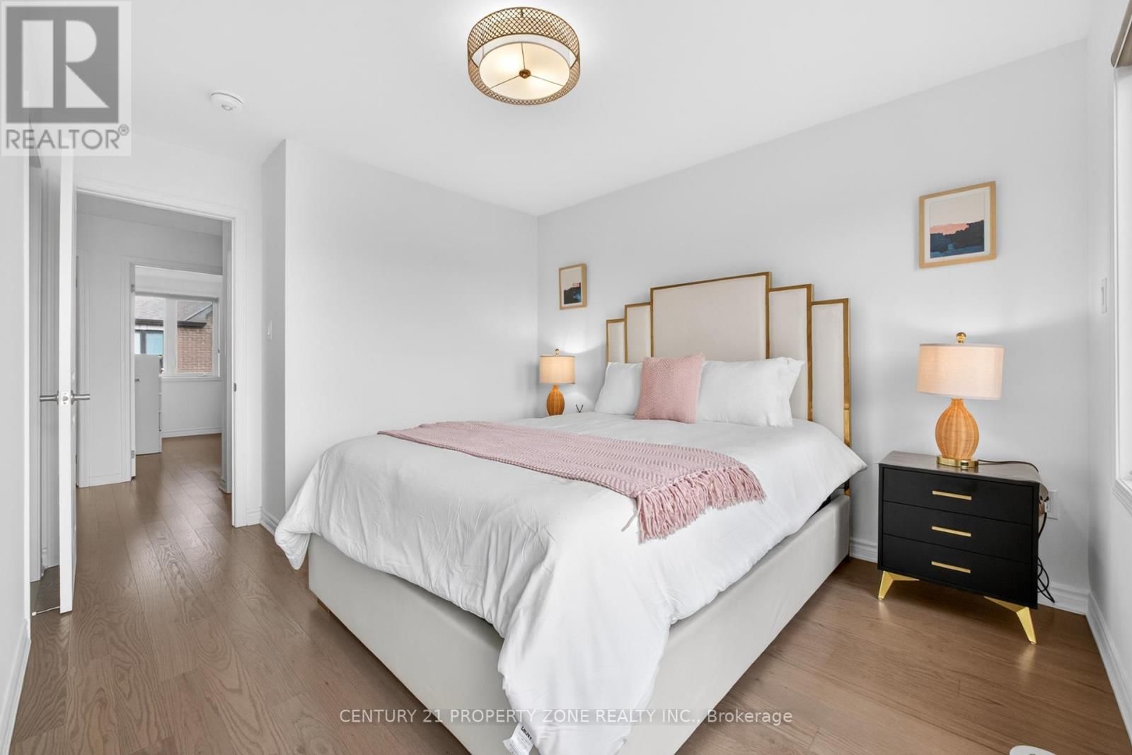 5186 VIOLA DESMOND DRIVE Image 38