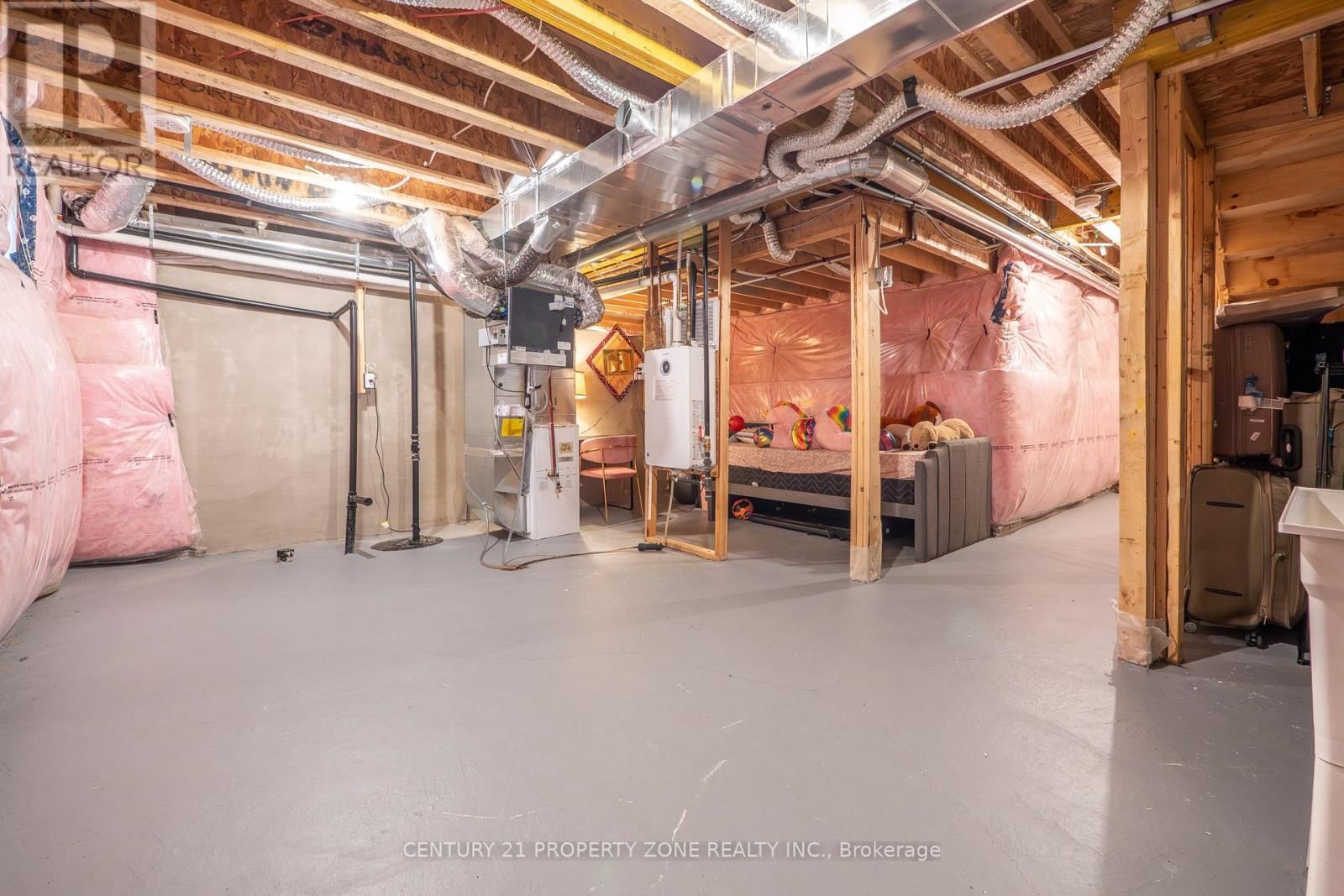 5186 VIOLA DESMOND DRIVE Image 43