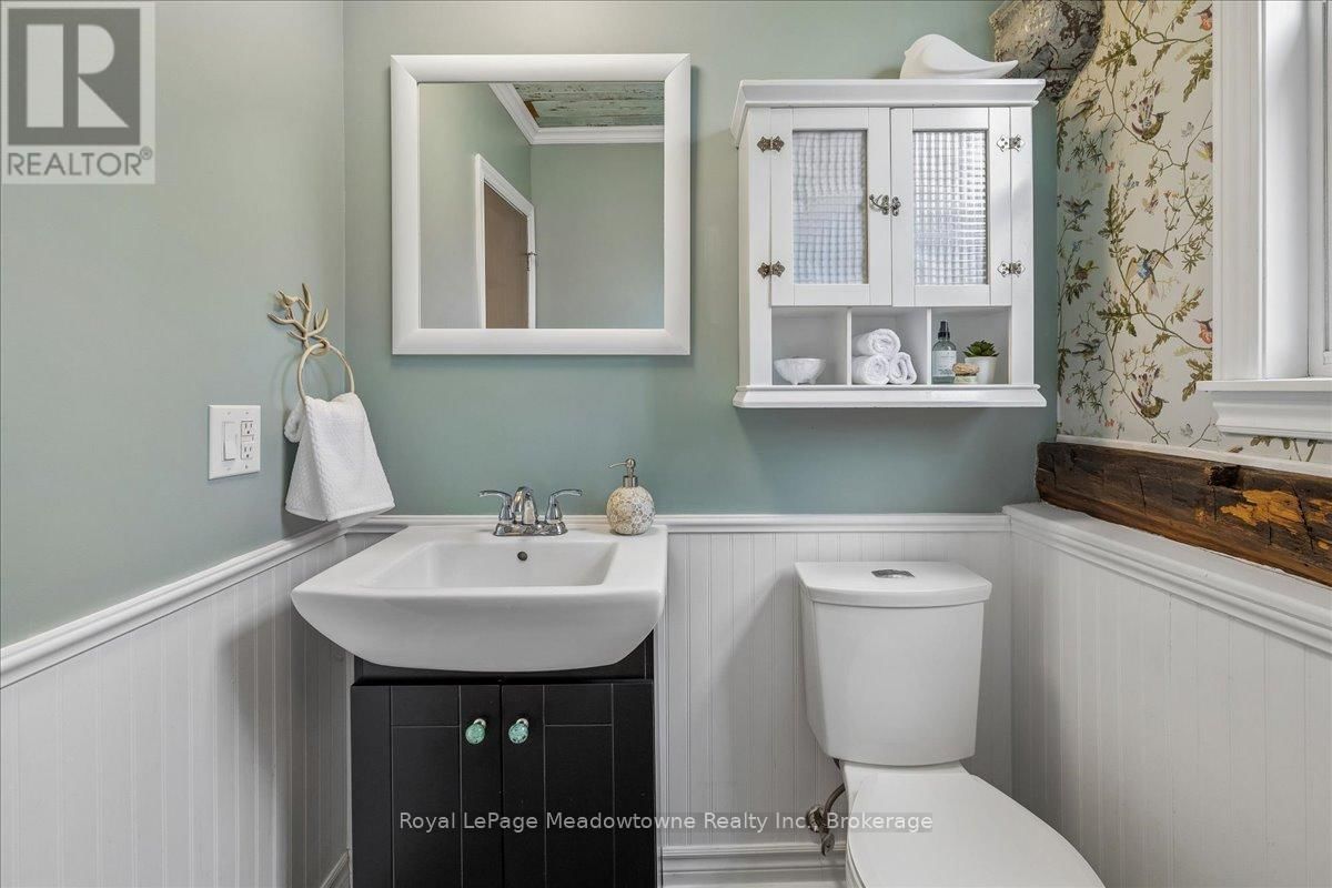 11024 FIRST LINE Image 35