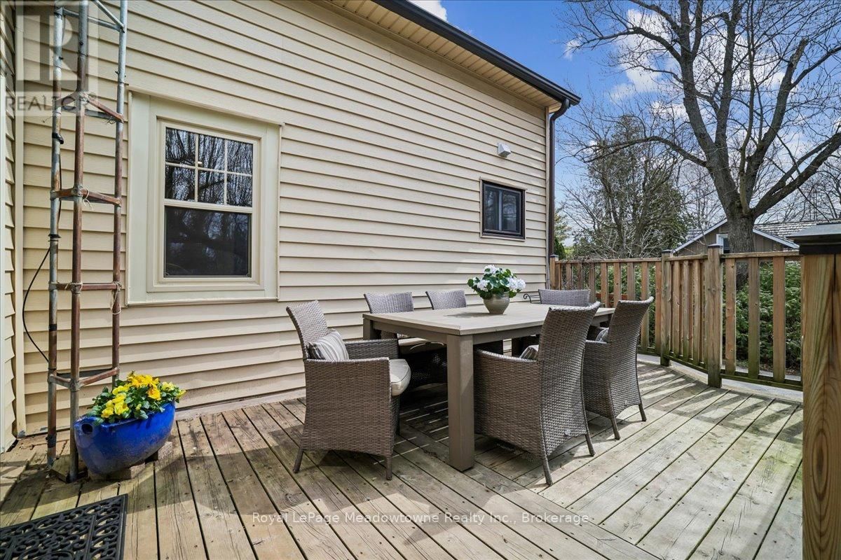 11024 FIRST LINE Image 36