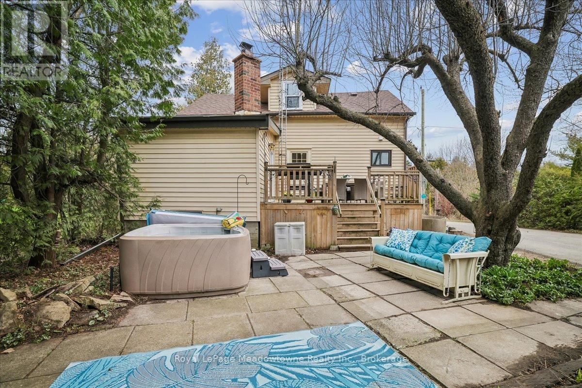 11024 FIRST LINE Image 40