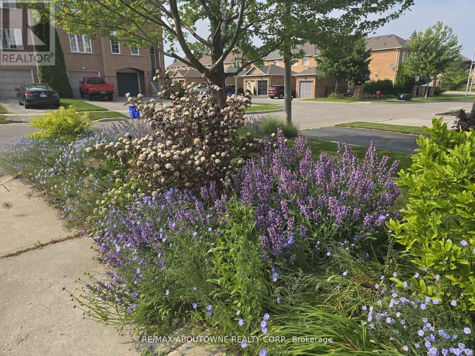 408 FAIRGATE WAY Image 35