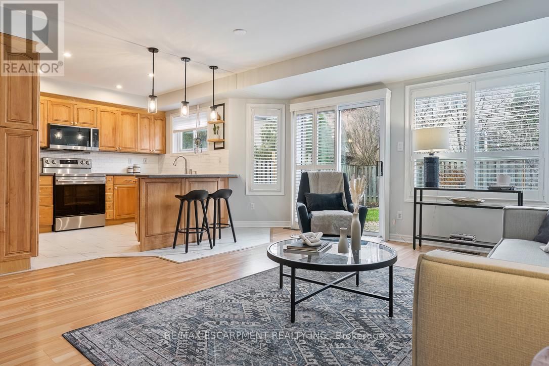 5360 LANDSBOROUGH AVENUE Image 14