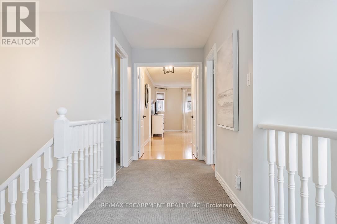 5360 LANDSBOROUGH AVENUE Image 21