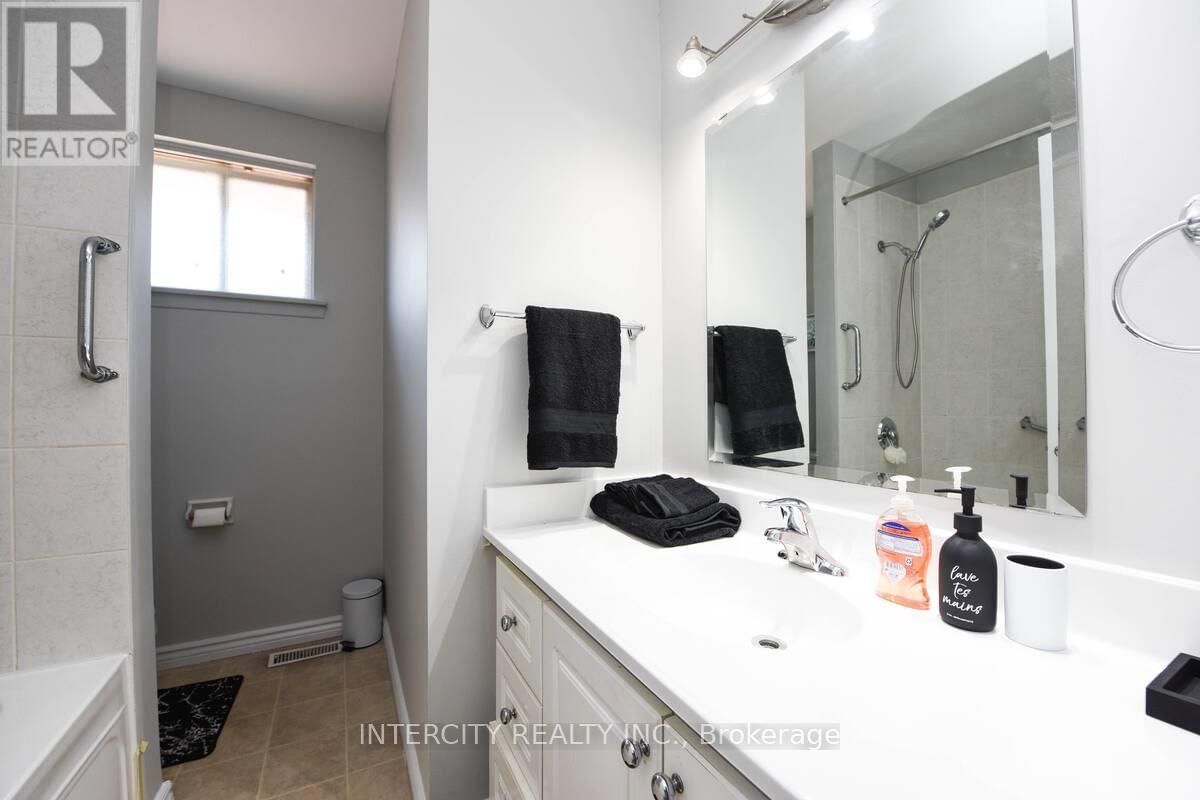 13 ARMBRO AVENUE Image 10