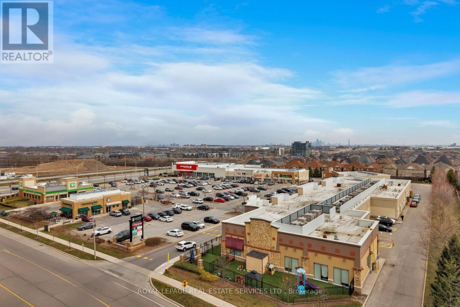 708 - 2470 PRINCE MICHAEL DRIVE Image 15