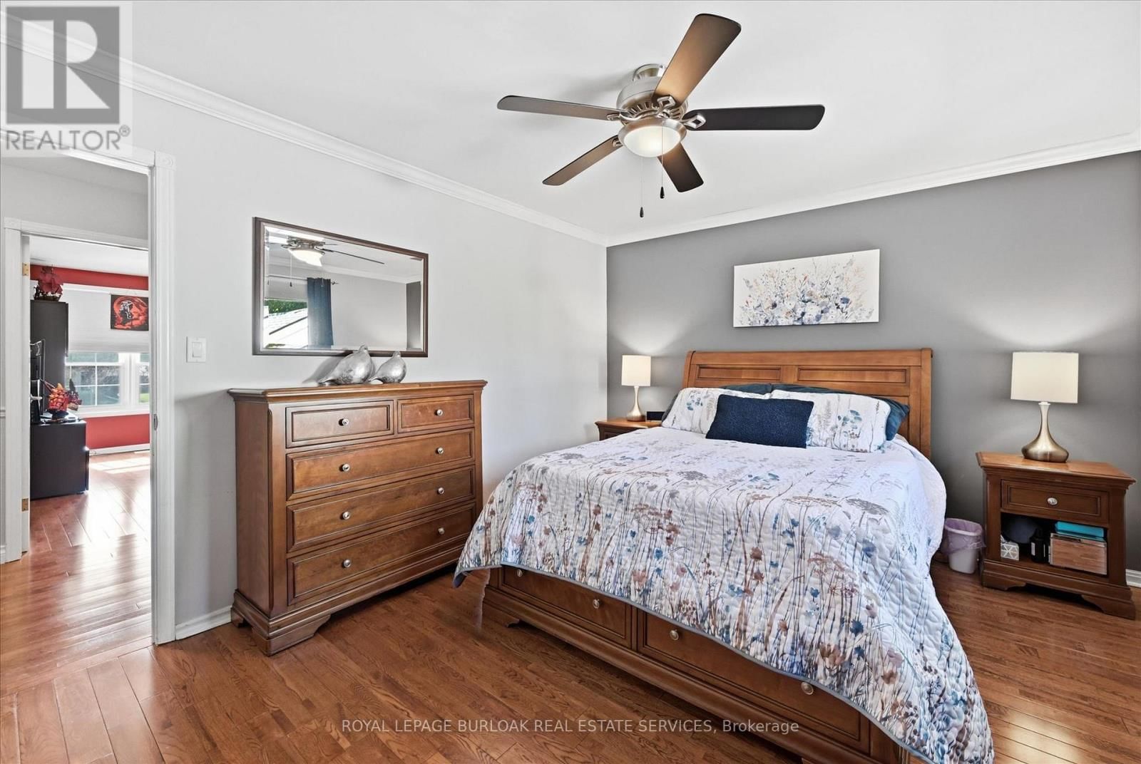 3299 SPRUCE AVENUE Image 23