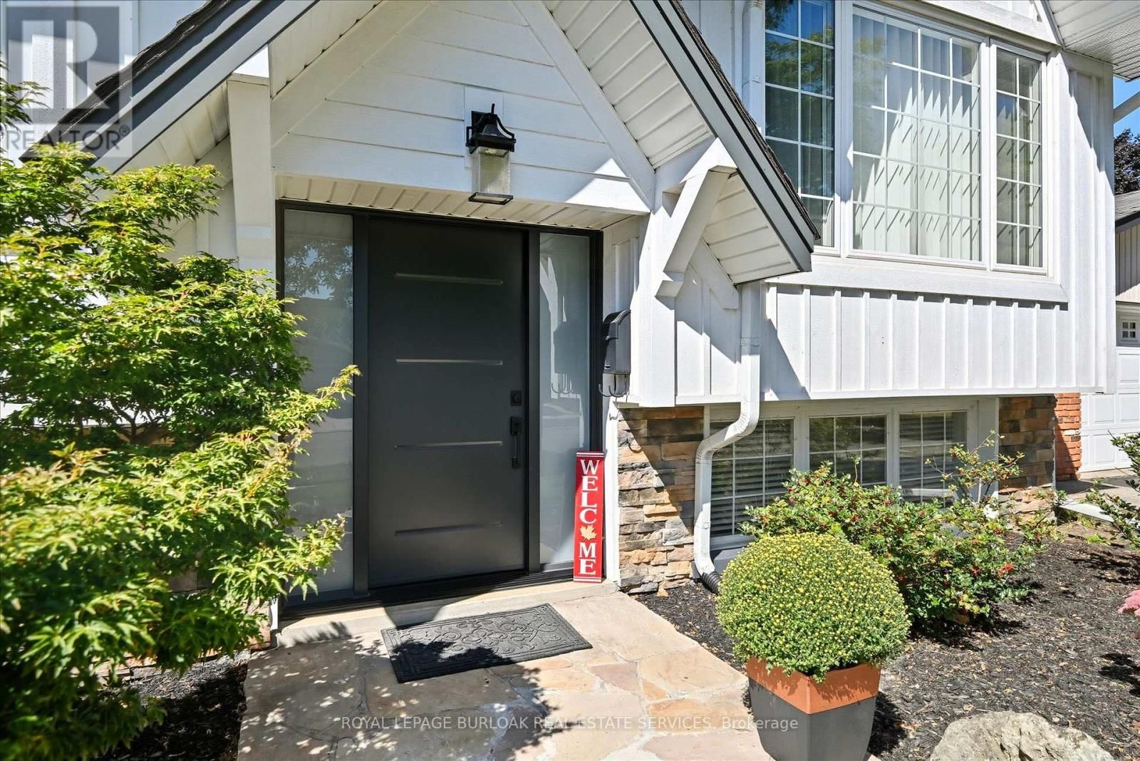 3299 SPRUCE AVENUE Image 3