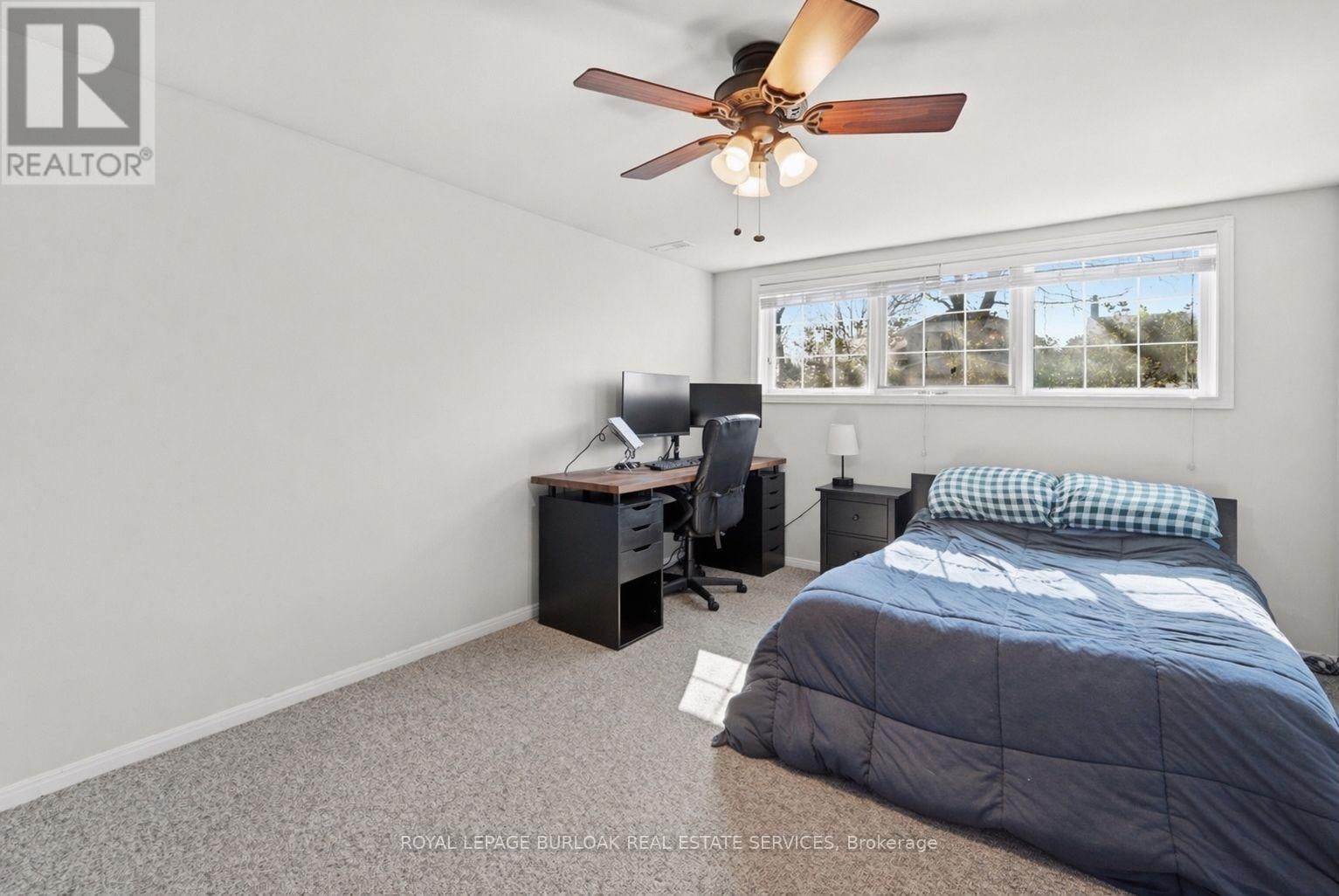 3299 SPRUCE AVENUE Image 32