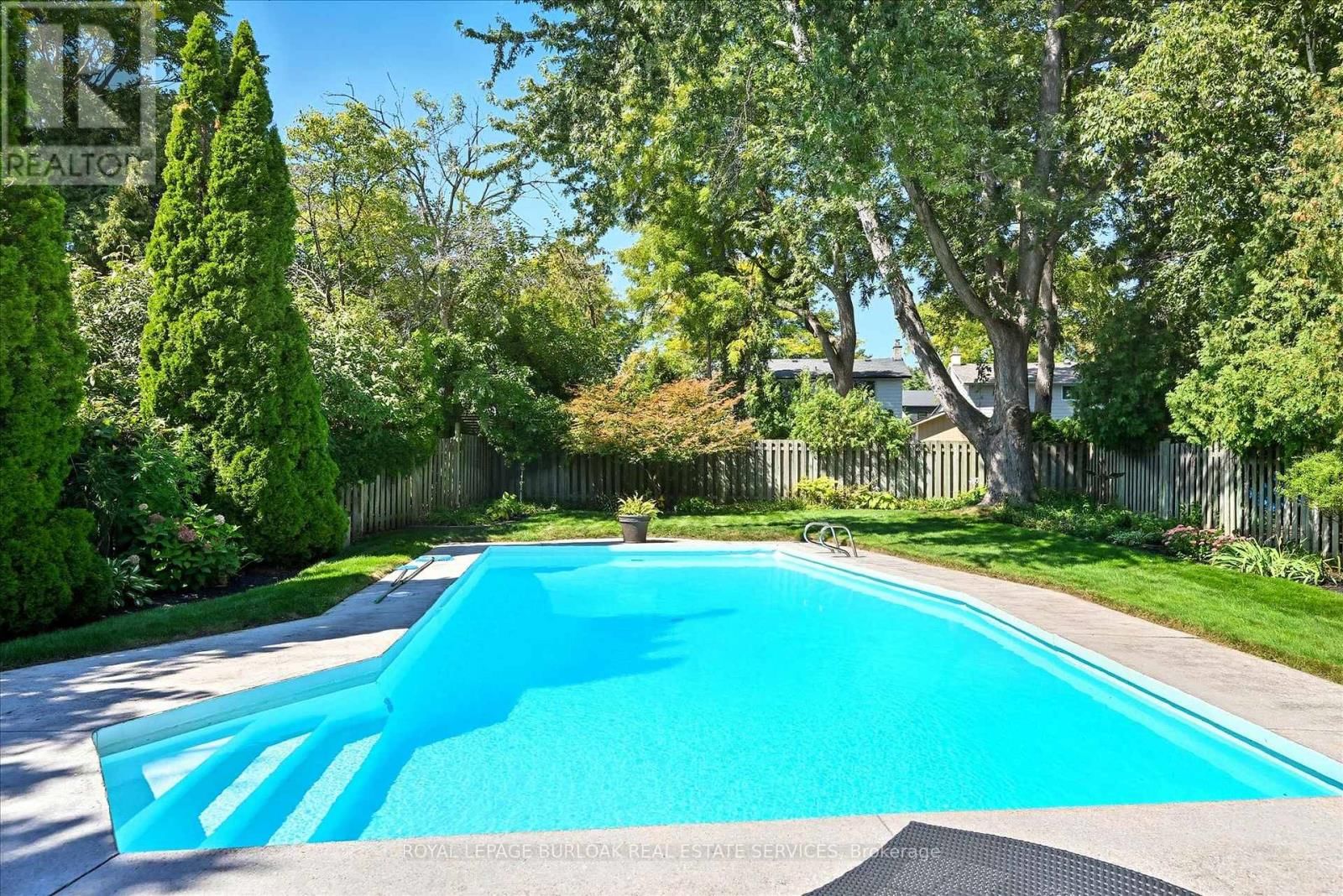 3299 SPRUCE AVENUE Image 45