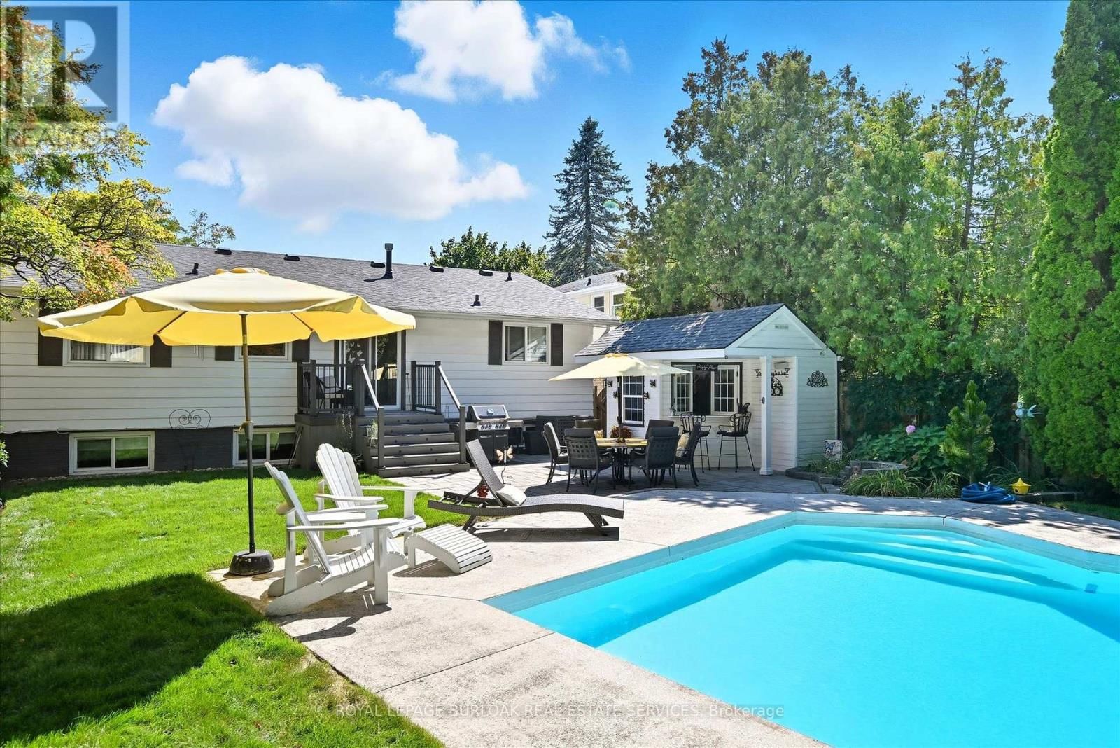 3299 SPRUCE AVENUE Image 50