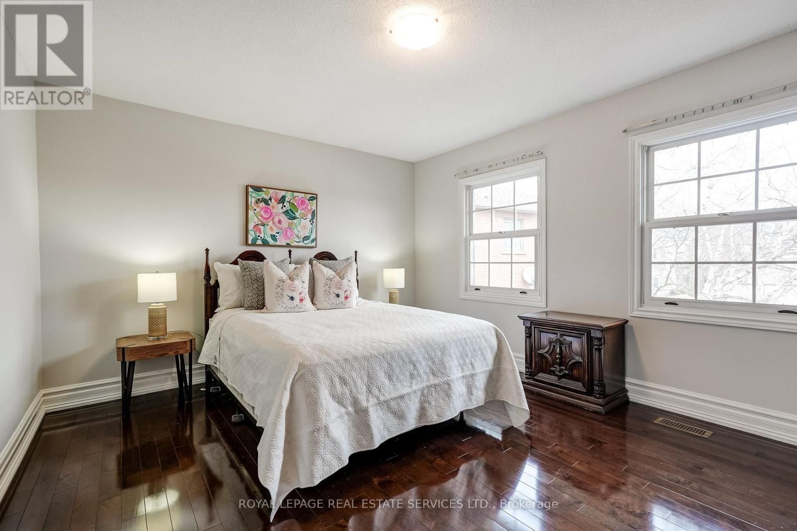 9 MORRISON CREEK CRESCENT Image 22