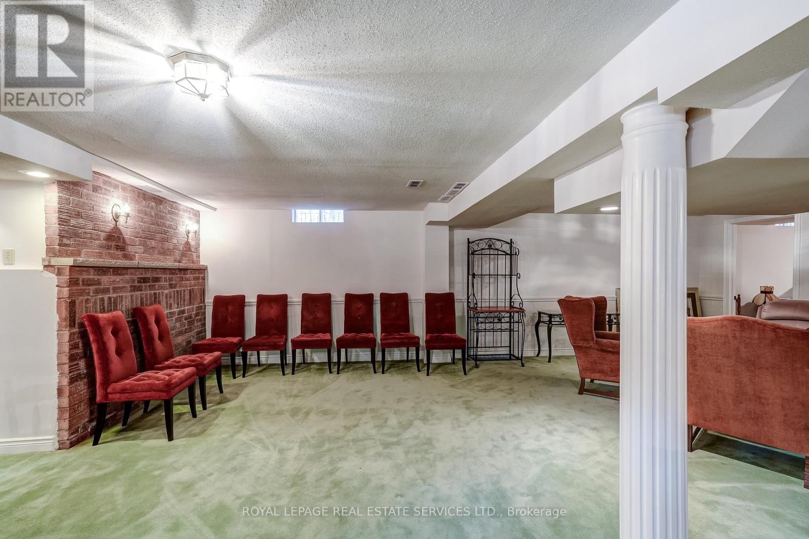 9 MORRISON CREEK CRESCENT Image 34