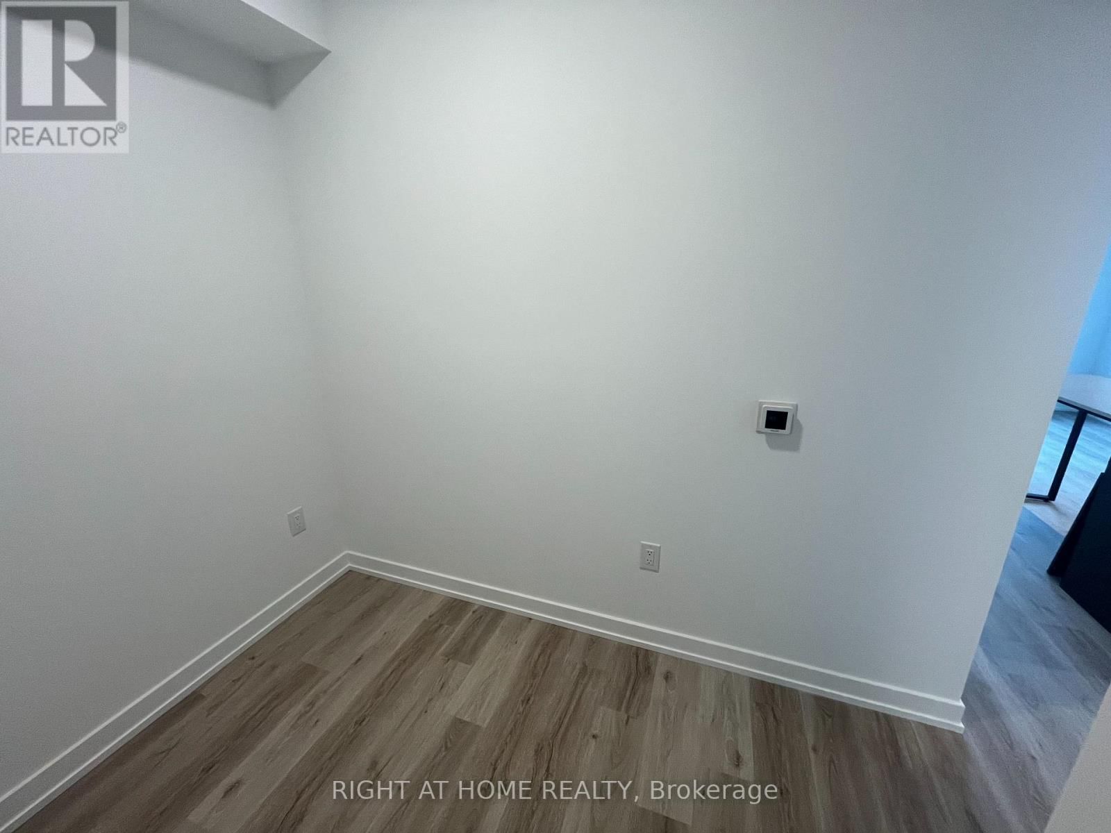 3901 - 395 SQUARE ONE DRIVE Image 16