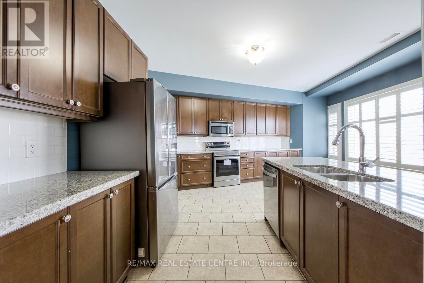 9075 DERRY ROAD Image 16