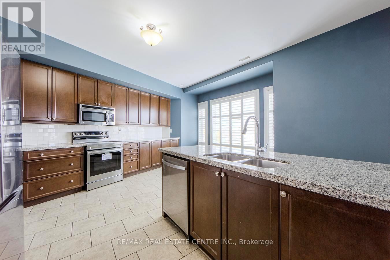 9075 DERRY ROAD Image 17