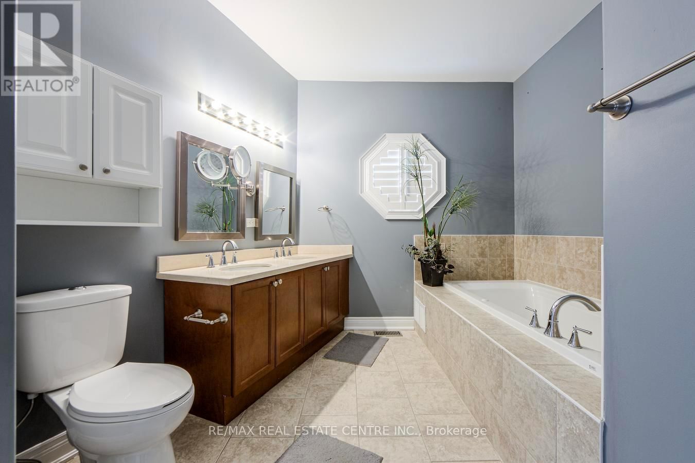 9075 DERRY ROAD Image 36