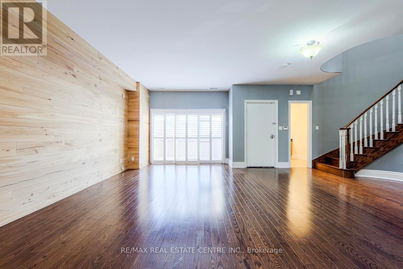 9075 DERRY ROAD Image 6