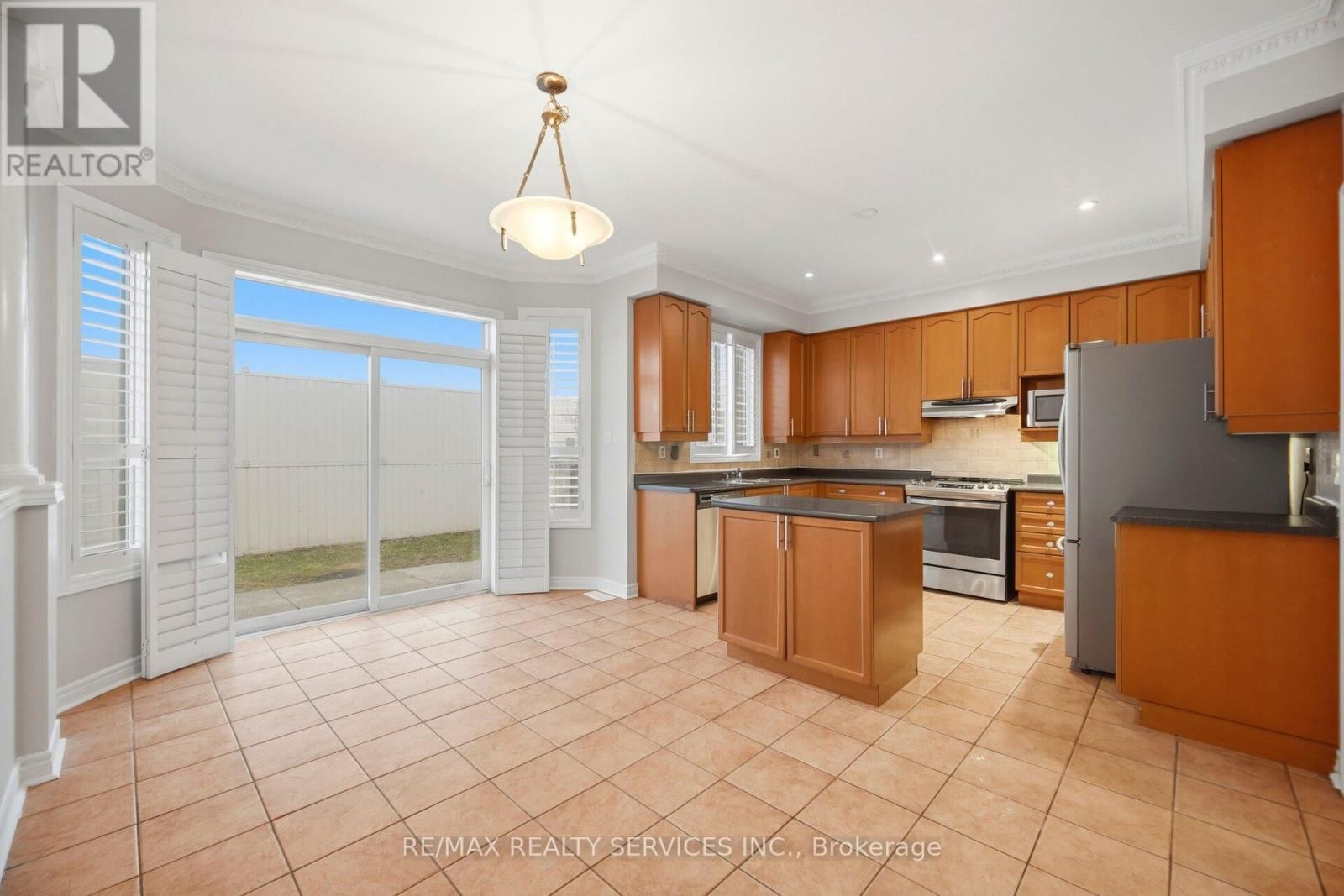 17 DONHERB CRESCENT Image 14