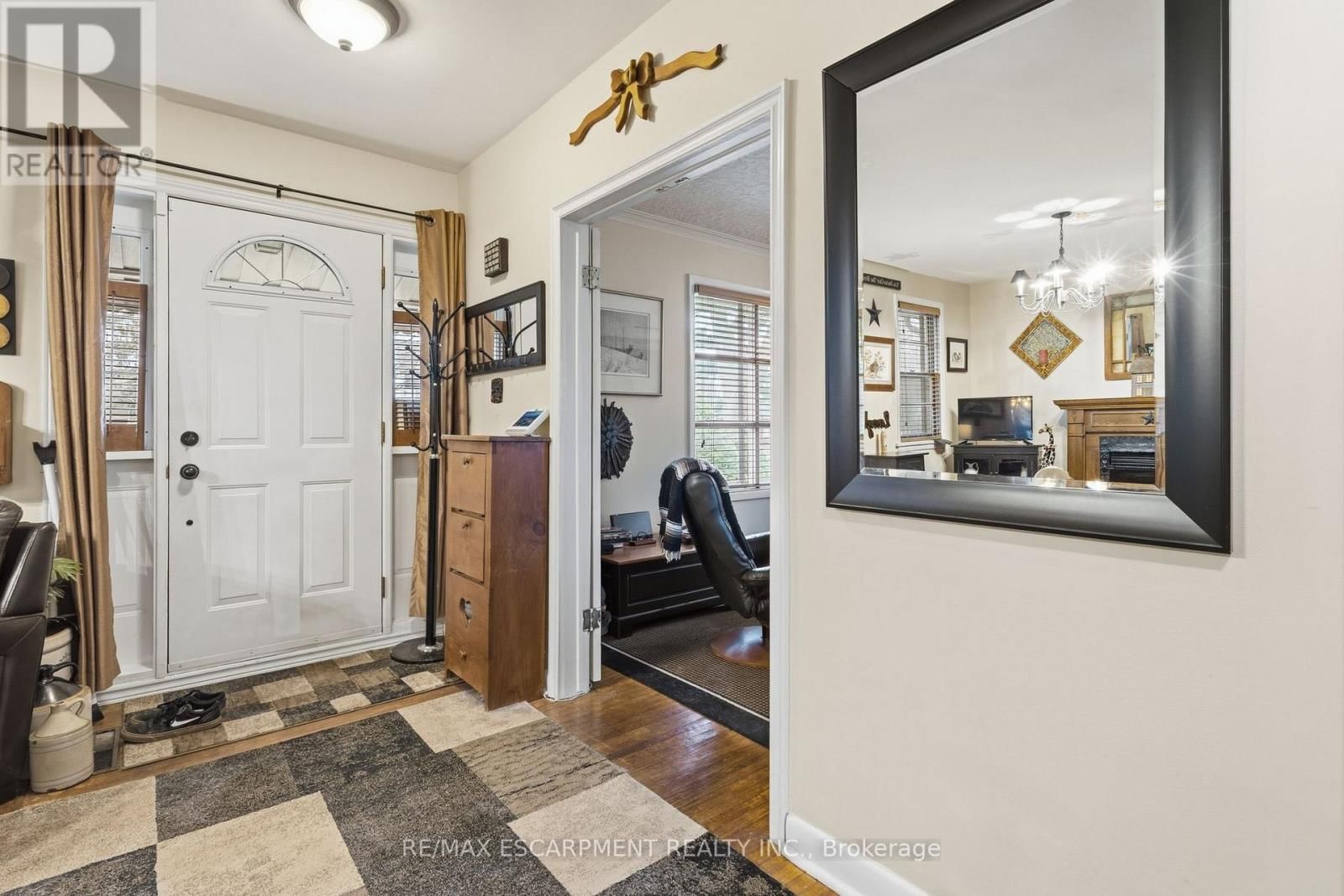 1051 MELVIN AVENUE Image 9