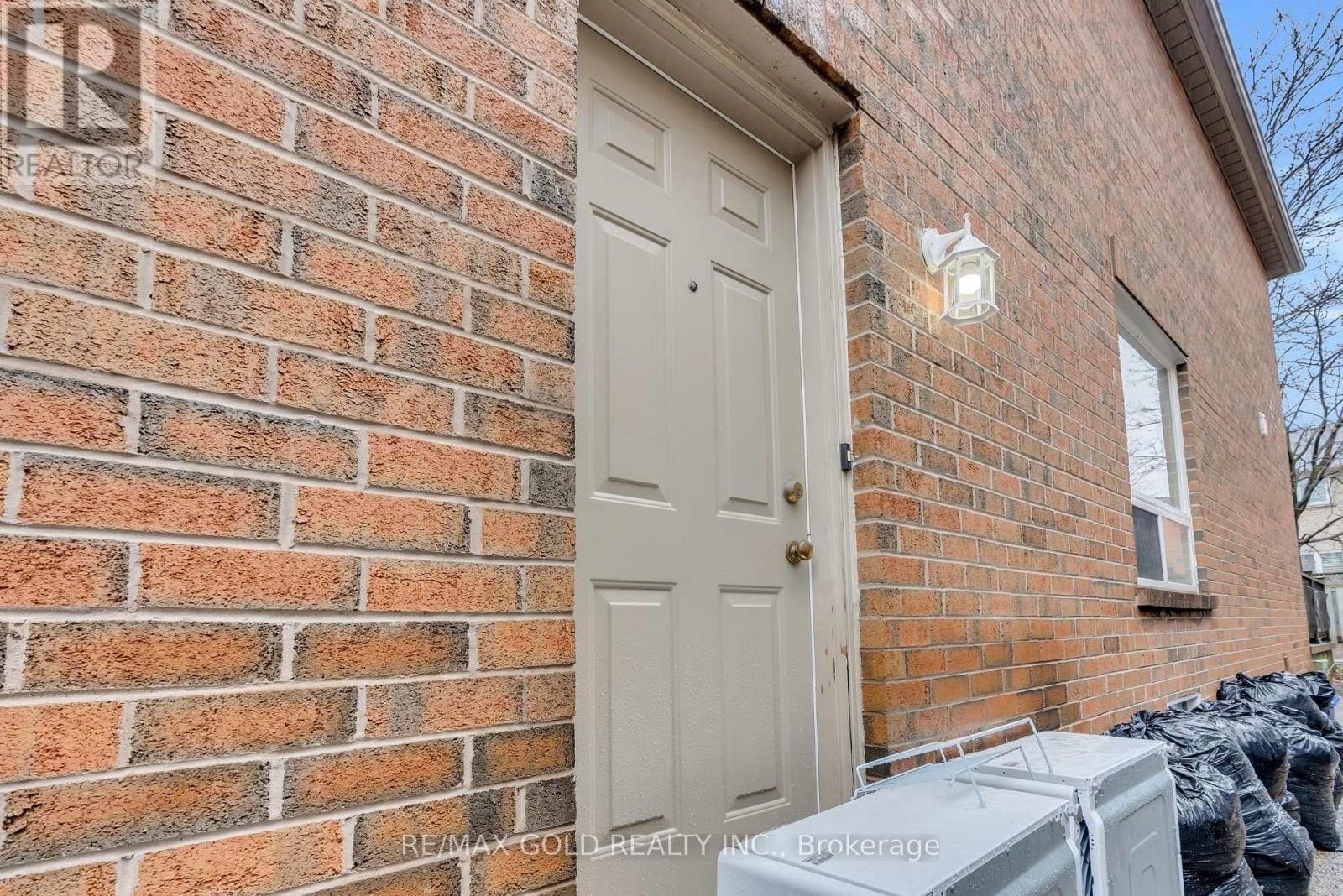 2911 TRADEWIND DRIVE Image 43