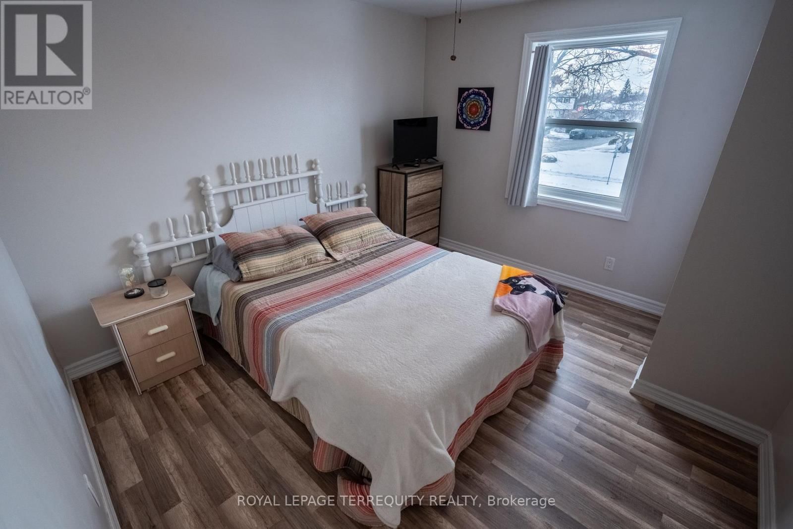 65 DORSET DRIVE Image 24