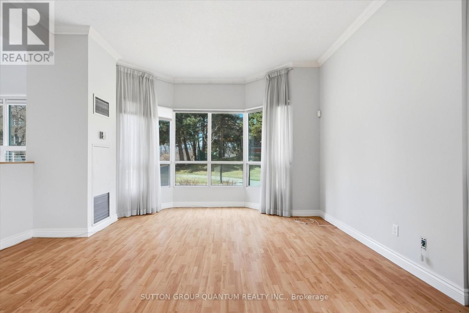 102 - 100 MILLSIDE DRIVE Image 16