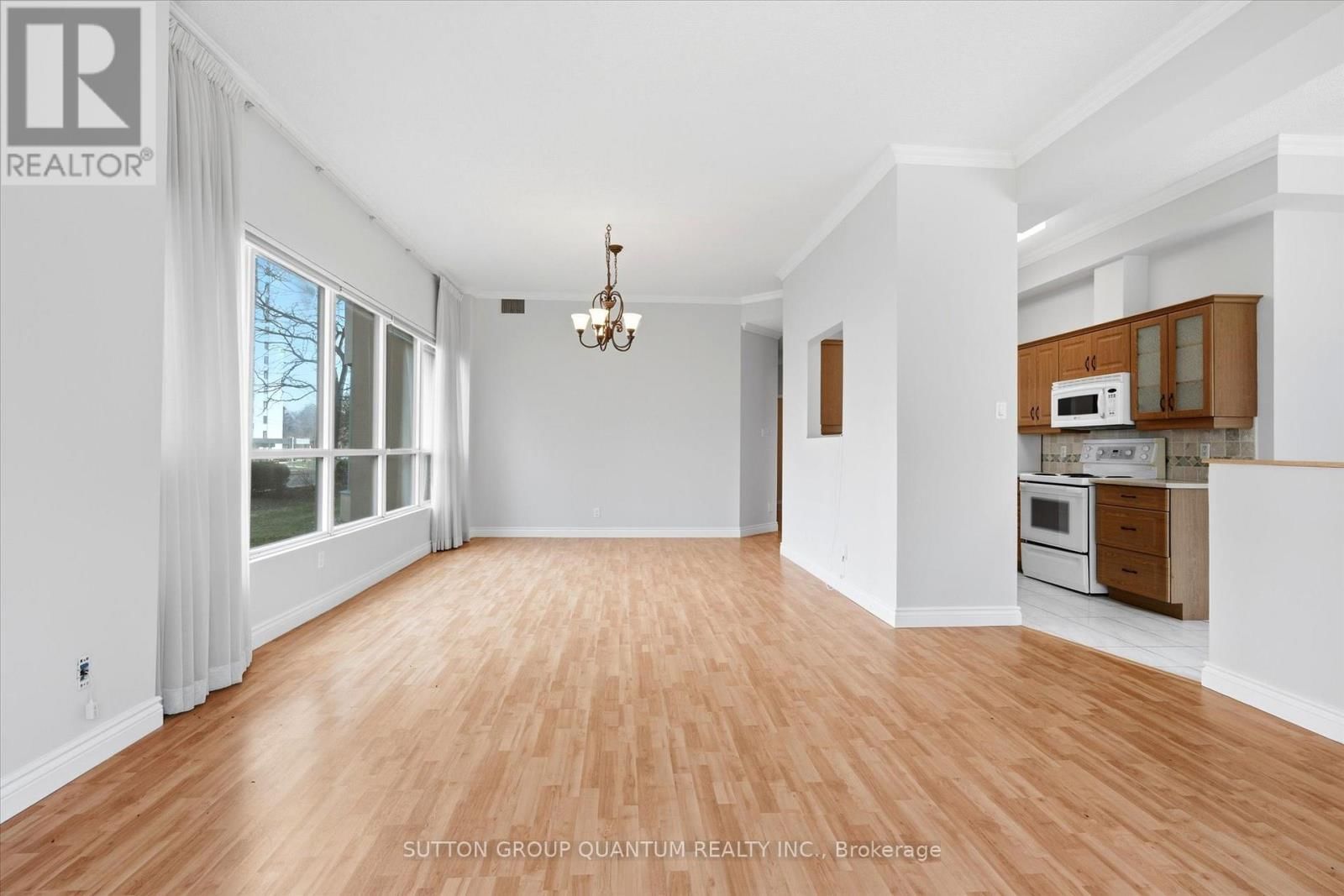 102 - 100 MILLSIDE DRIVE Image 17