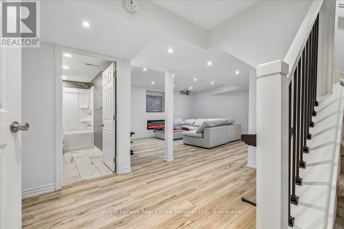 3231 PINEMEADOW DRIVE Image 26