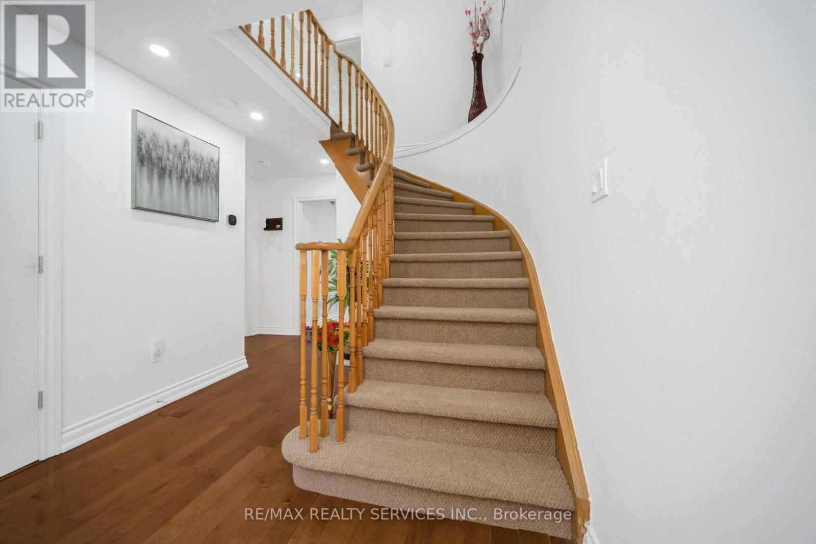 19 WAYNE NICOL DRIVE Image 24