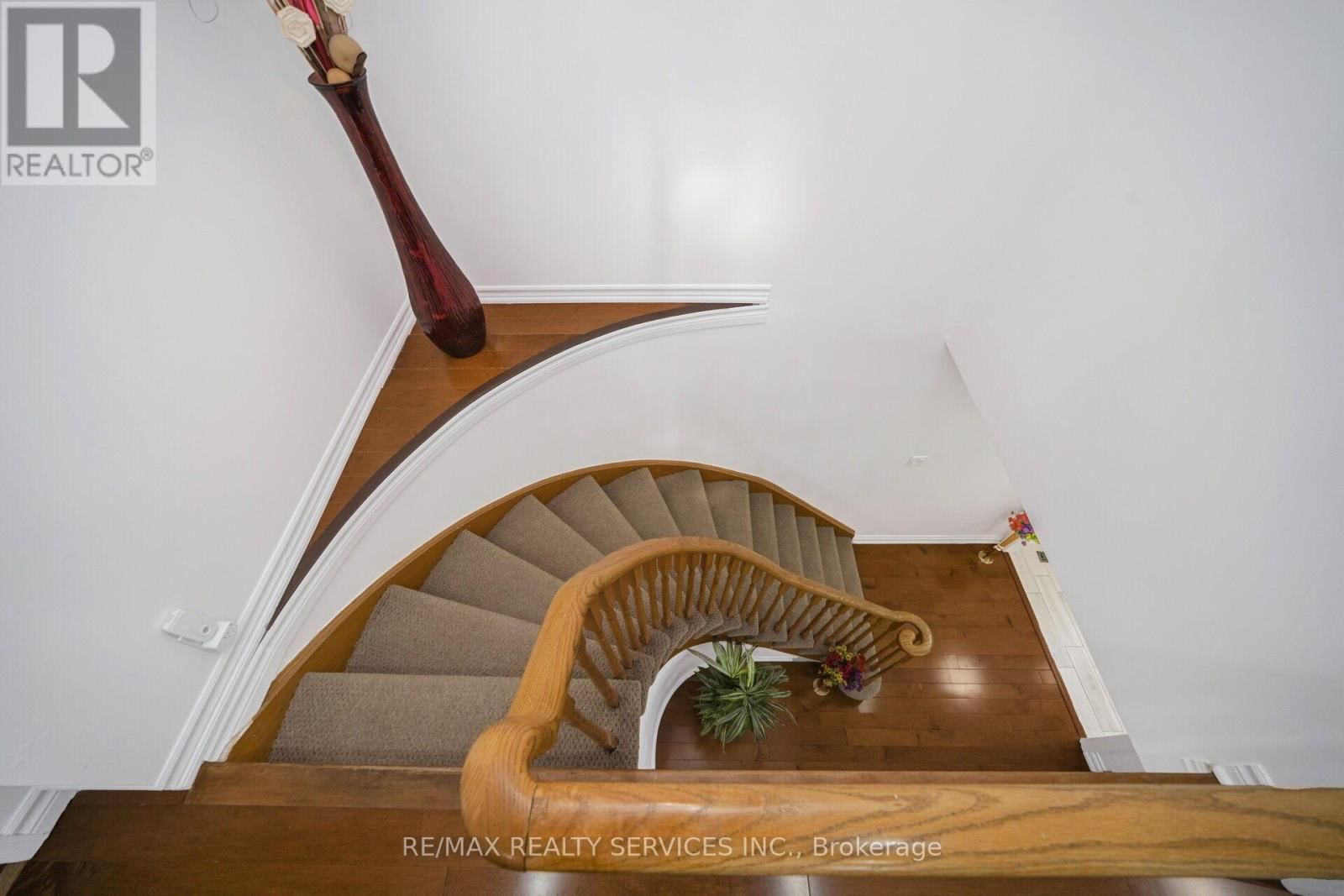 19 WAYNE NICOL DRIVE Image 25