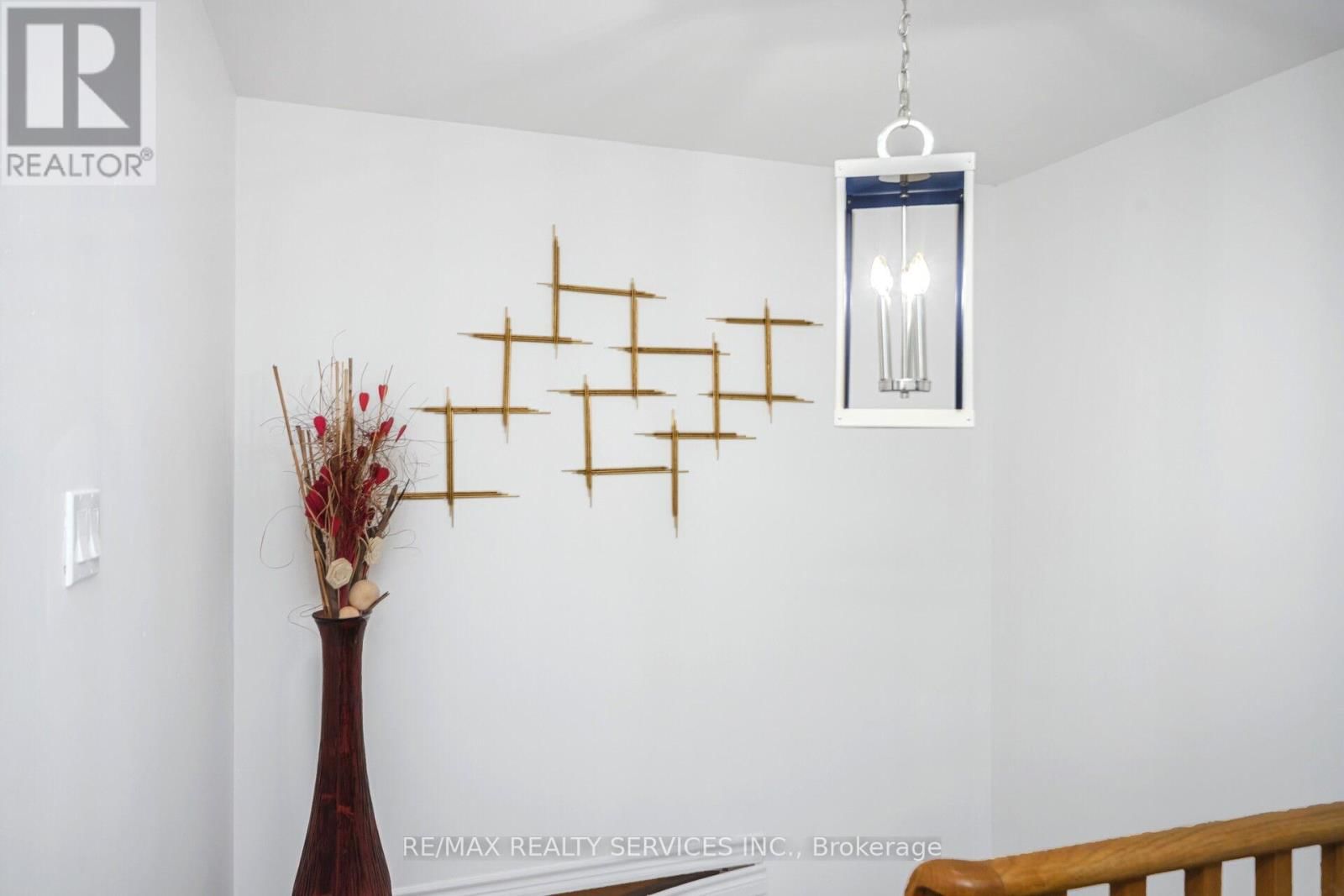 19 WAYNE NICOL DRIVE Image 35