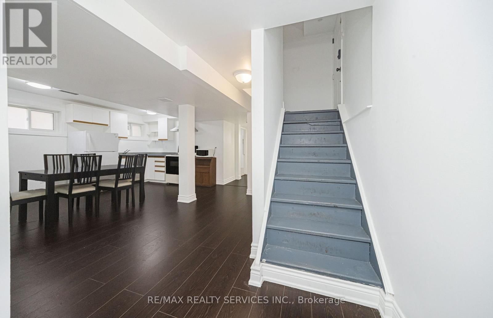 19 WAYNE NICOL DRIVE Image 38