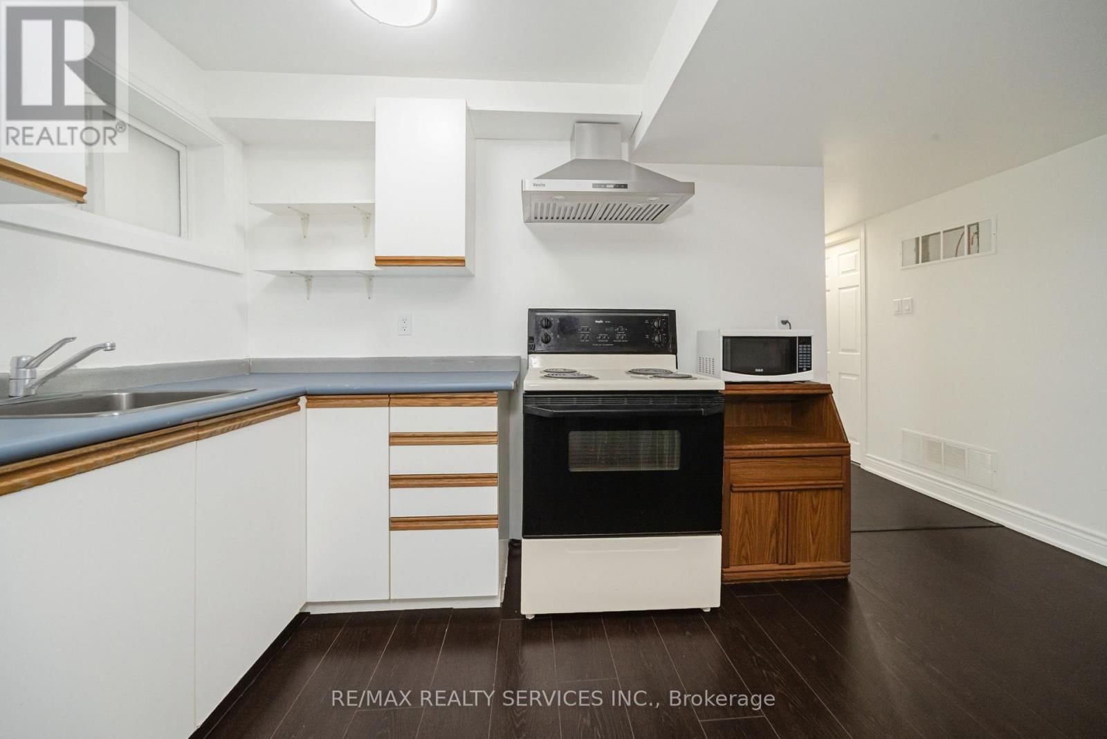 19 WAYNE NICOL DRIVE Image 41