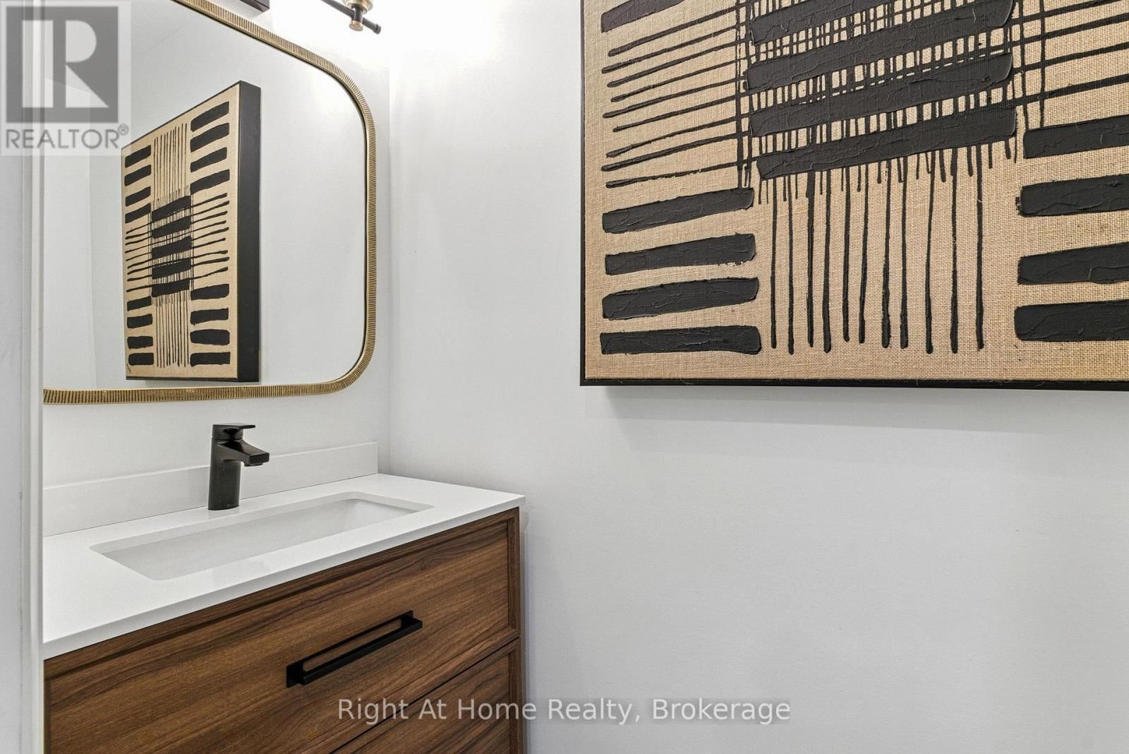 230 POOLE DRIVE Image 20