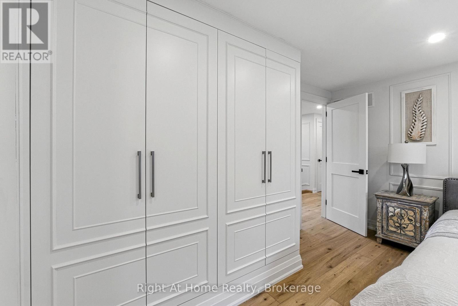 230 POOLE DRIVE Image 32