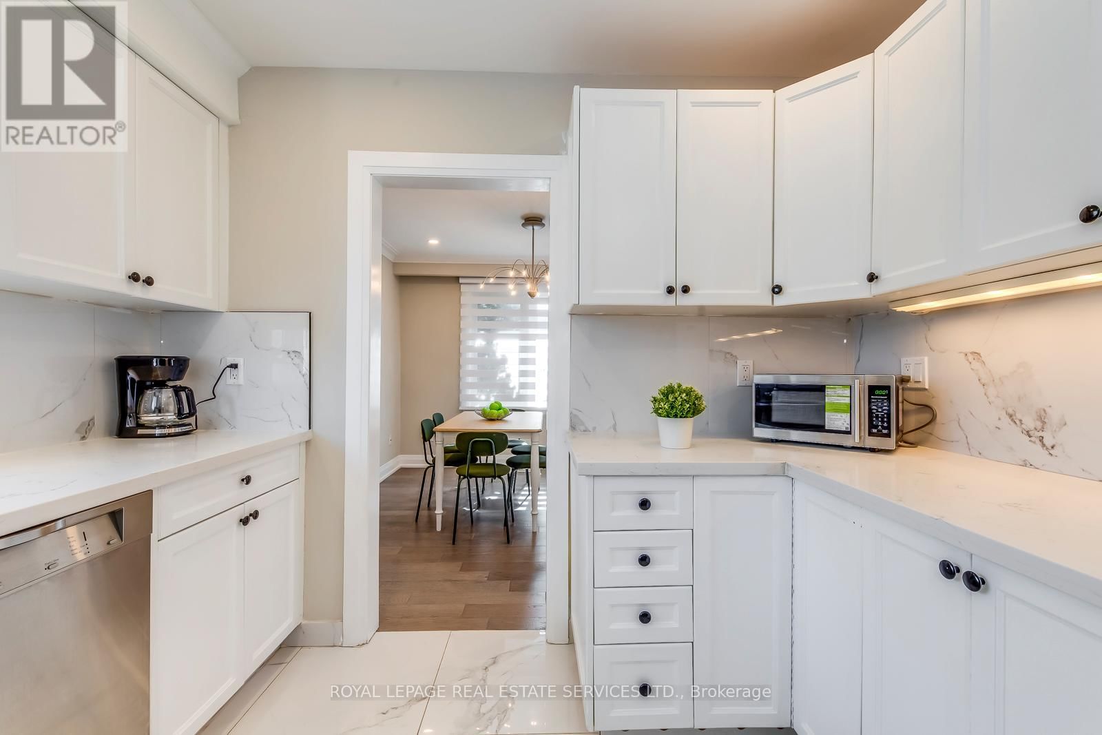 577 TRUDALE COURT Image 8