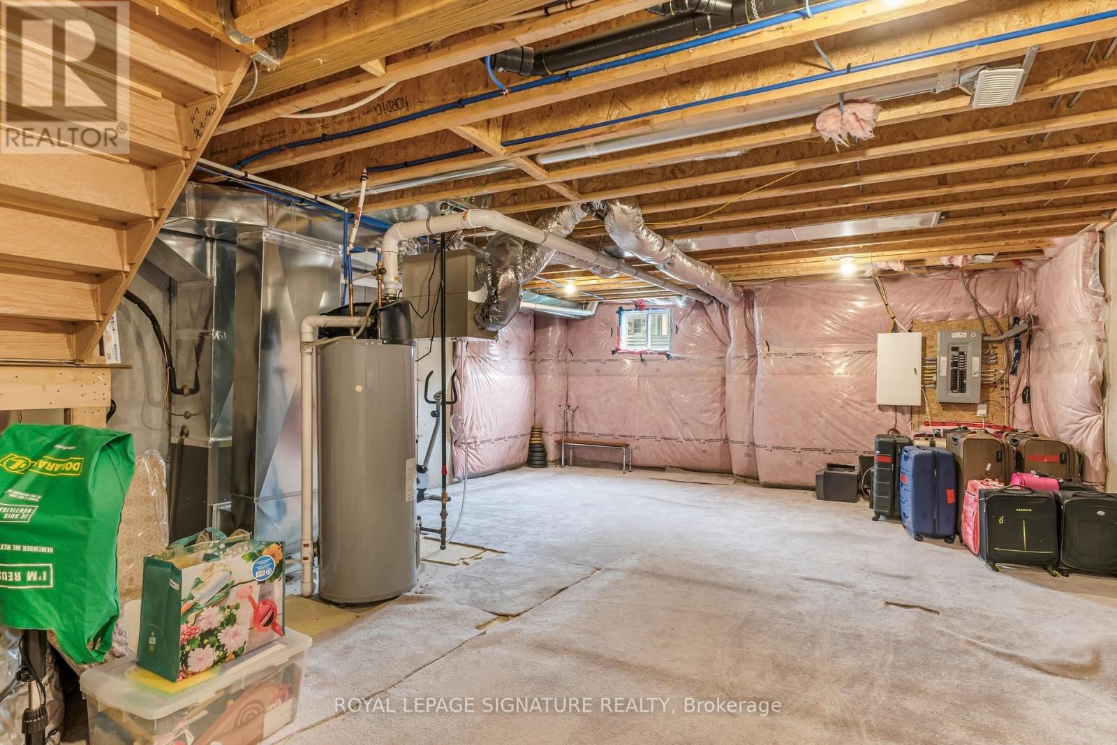 21 FRESNEL ROAD SOUTH Image 34