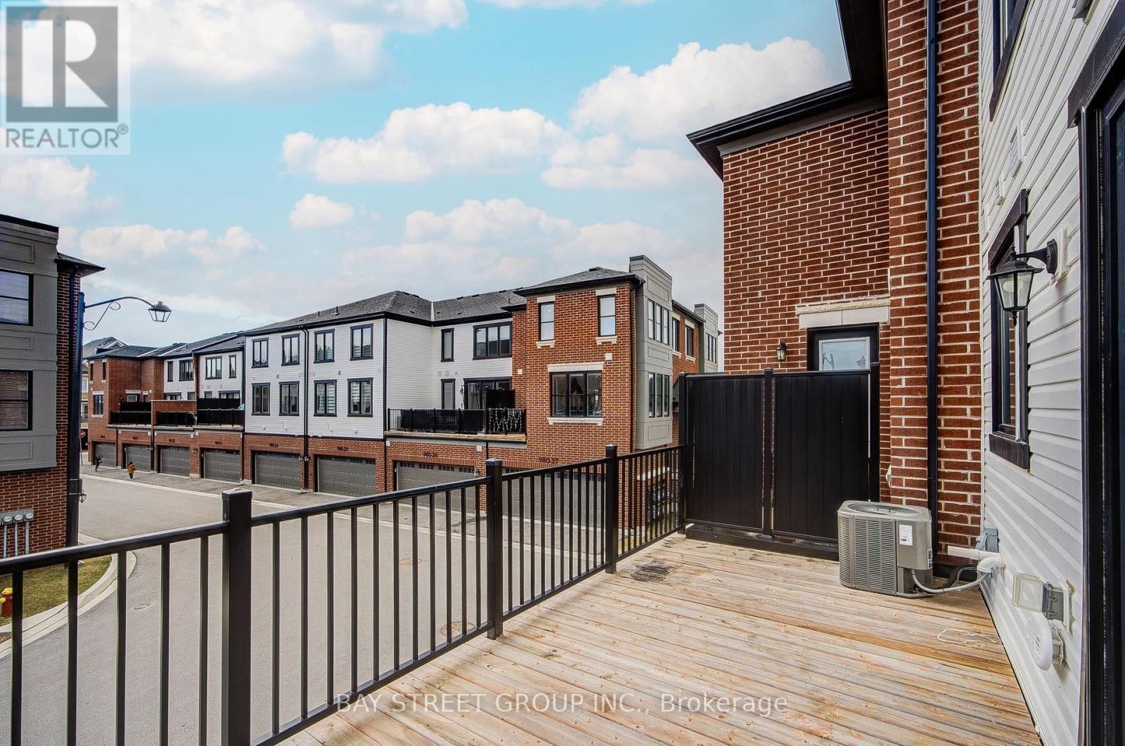 29 - 980 LOGAN DRIVE Image 22