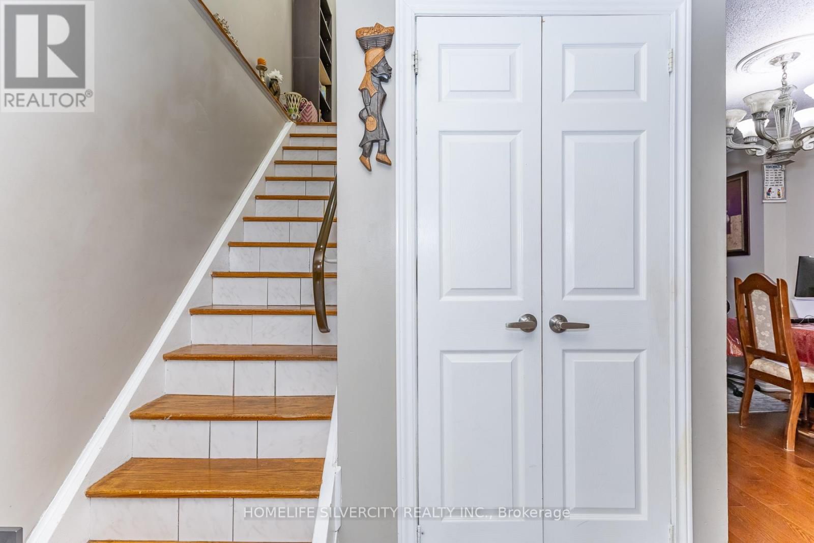 24 - 3860 MORNING STAR DRIVE Image 21